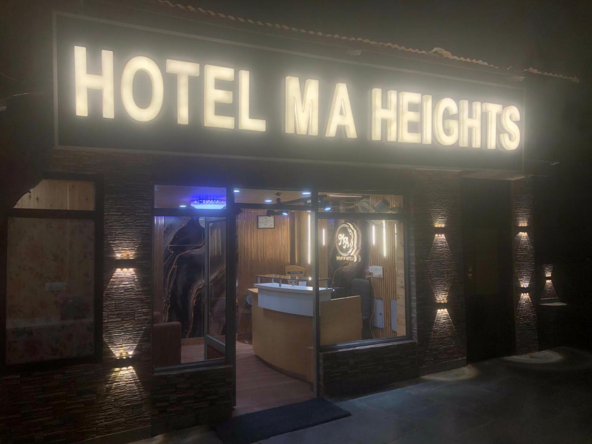 Hotel Ma Heights Dalhousie Exterior photo